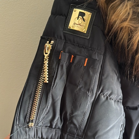 Women’s Rocawear Fur Lined Winter Jacket - Picture 4 of 5